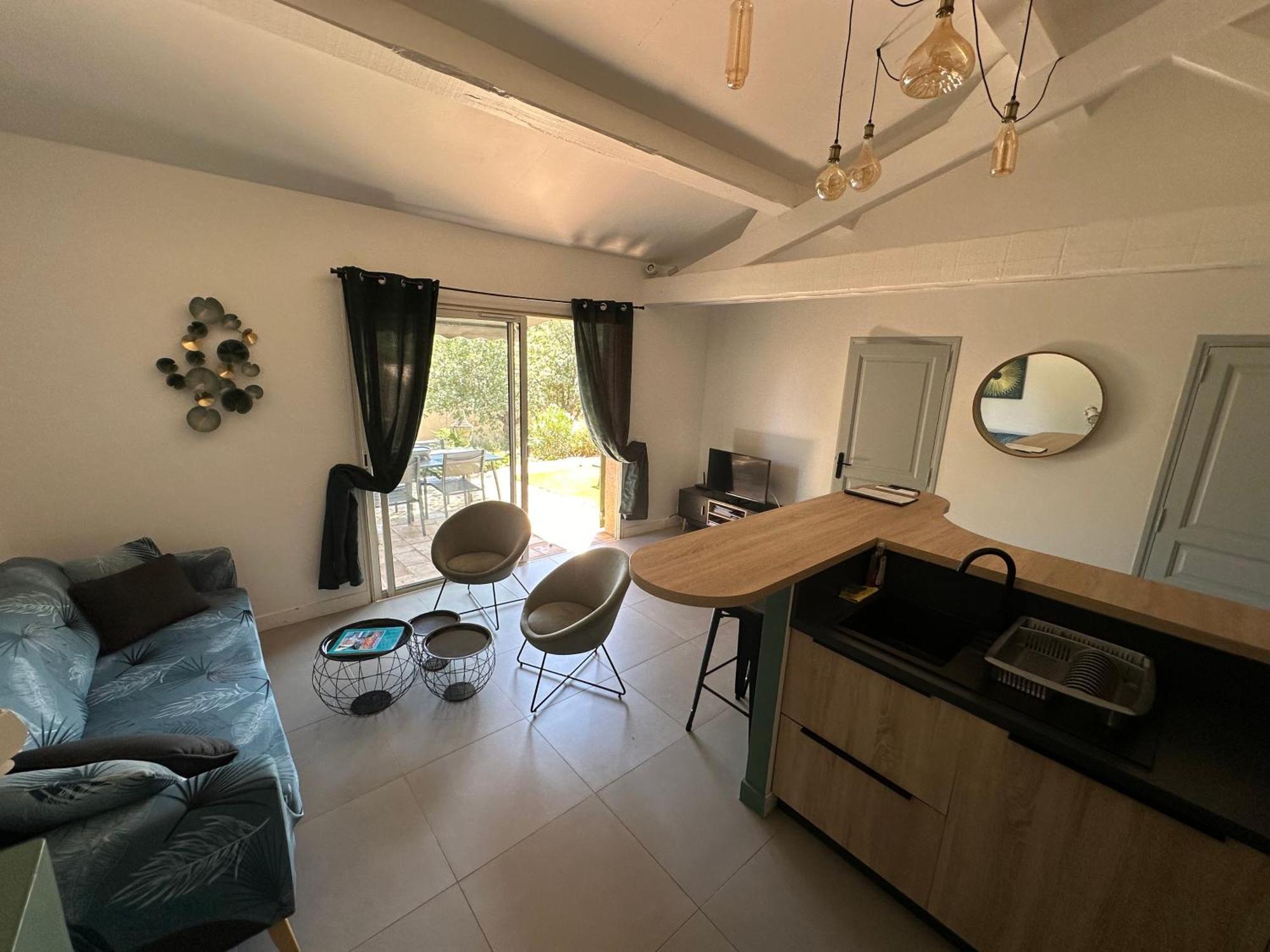 Charmant Appartement T2 Au Coeur Des Vignes 孔格林 外观 照片